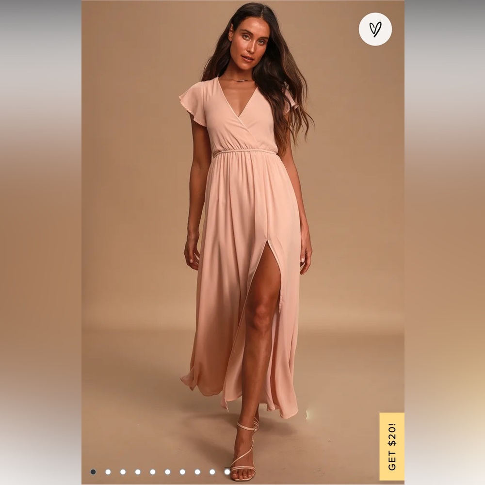 NWOT Lulu’s Blush Maxi Dress